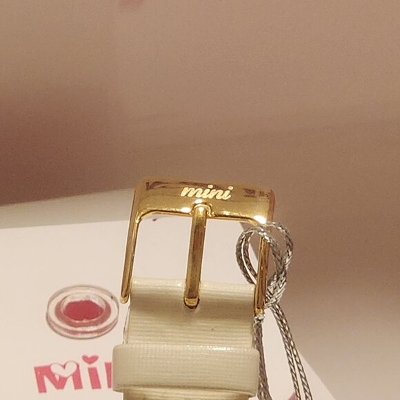 Mini Brand Handcrafted Watch - Paris Theme with Ivory Band - Picture 5 of 5